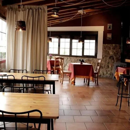 Laureana Marcos Hotel Segowia