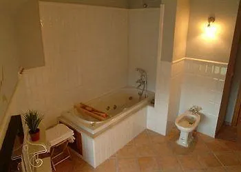 Laureana Marcos 3* Segovia