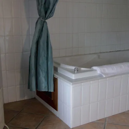 Hotel Laureana Marcos 3*