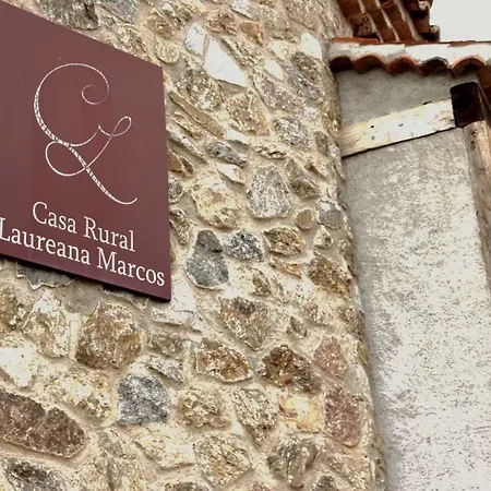 Hotel Laureana Marcos 3*
